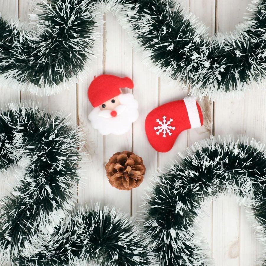 Cadouri si decoratiuni