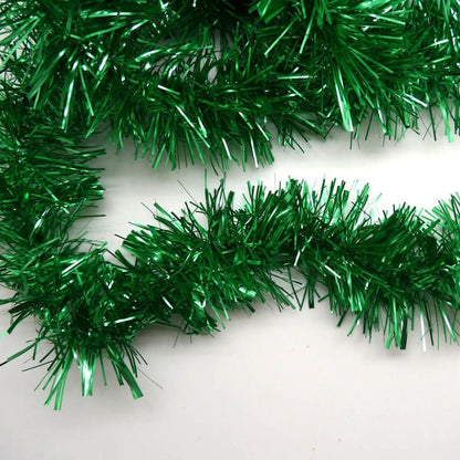 Beteala decorativa de Craciun 2 metri pentru brad si decor interior - MagiaBradului