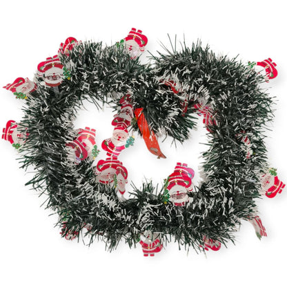 Beteala decorativa de Craciun 2 metri pentru brad si decor interior, model decorat cu figurine mici - MagiaBradului